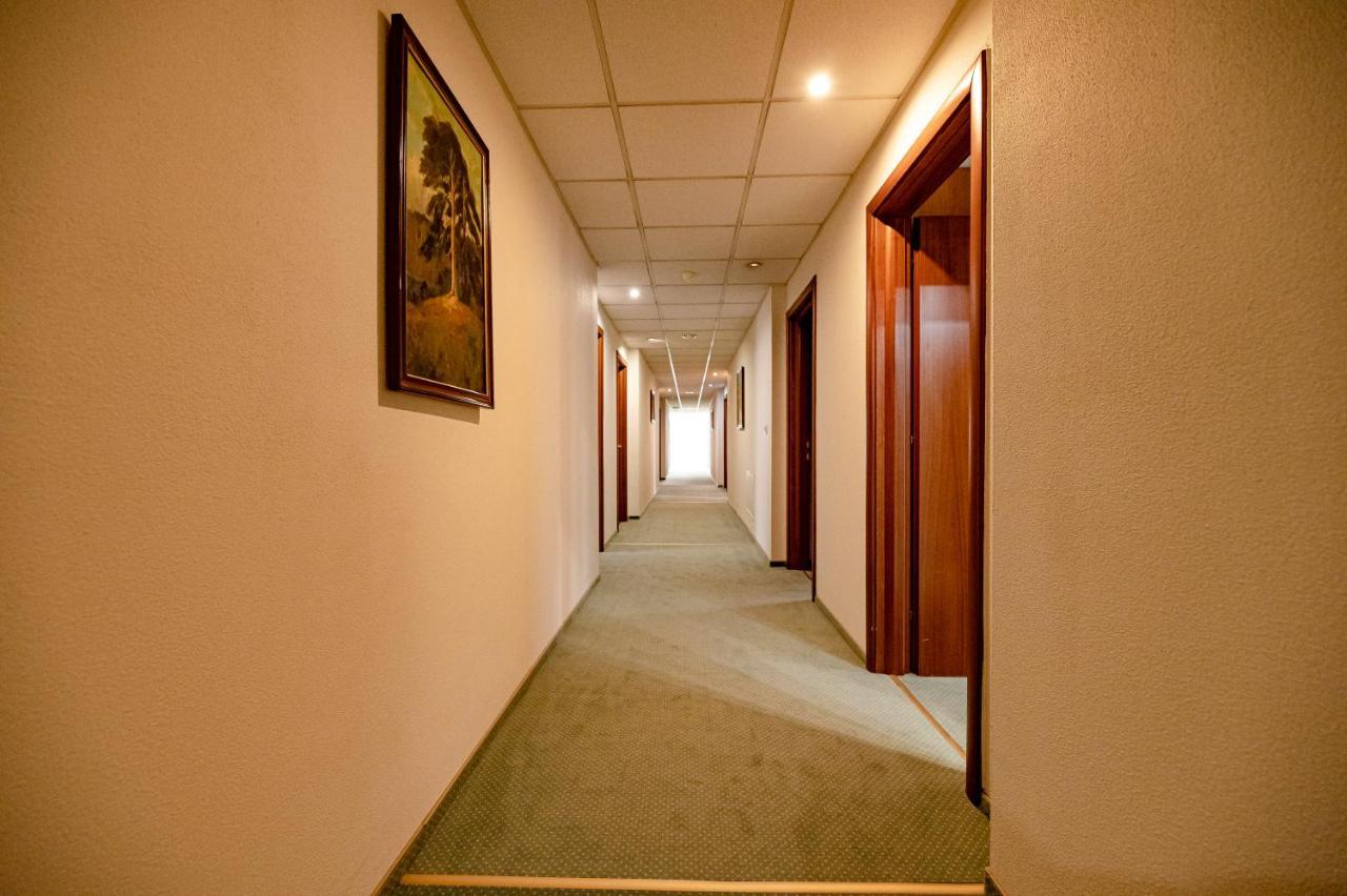 Hotel Rivulus Baia Mare Exterior foto